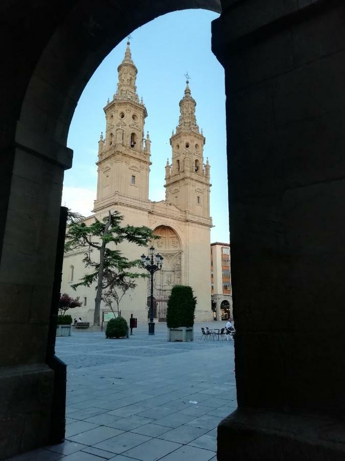 Apartamento Turistico Santiago لوغرونيو المظهر الخارجي الصورة